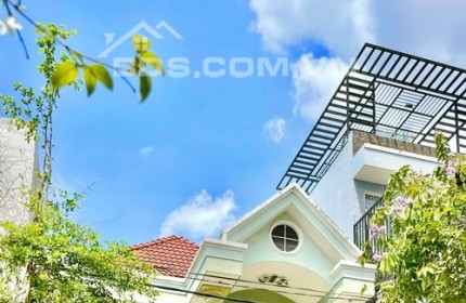 Bán biệt thự 7x21m mặt tiền ĐS Cư Xá Ngân Hàng QUận 7 giá bán gấp 19 tỷ